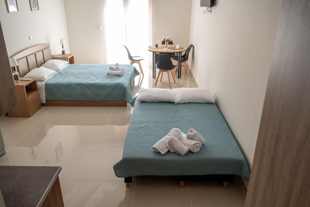 Anesis Airport Rooms 204 Koropíon Eksteriør billede